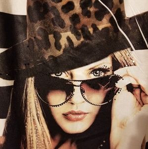 ×VERY CUTE× Graphic Print Fitted Chic Tank Top